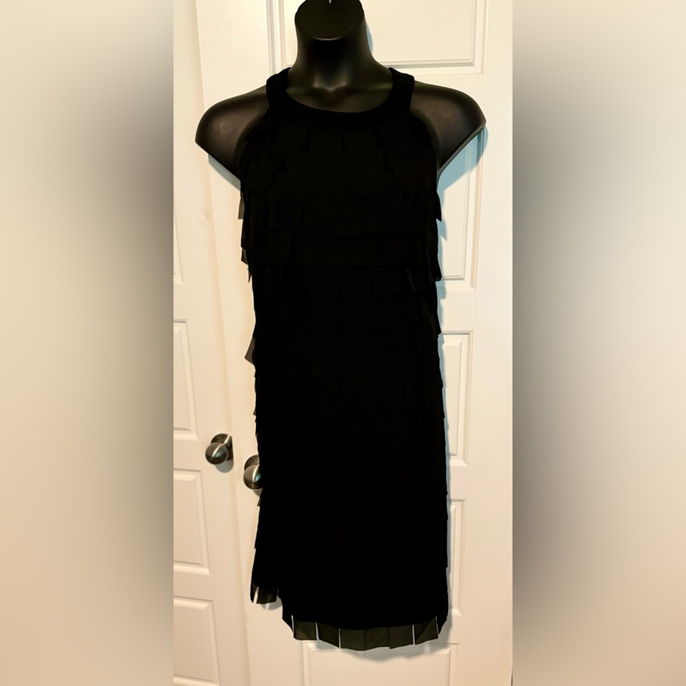 Black Cocktail Dress (18/20)